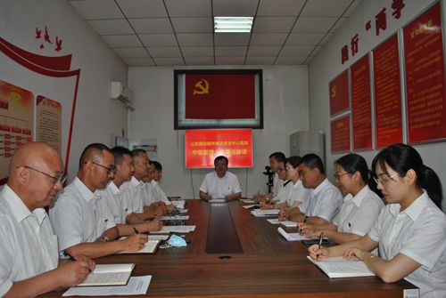 6�?6日廉潔從業(yè)約談現(xiàn)場(chǎng)_副本.jpg 6�?6日廉潔從業(yè)約談現(xiàn)場(chǎng)_副本.jpg