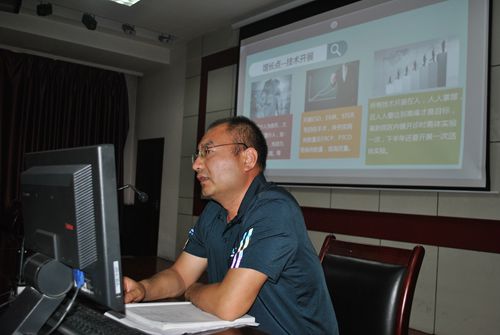 蔡瑞興主任在醫(yī)院半年工作會上作典型發(fā)言_副本.jpg