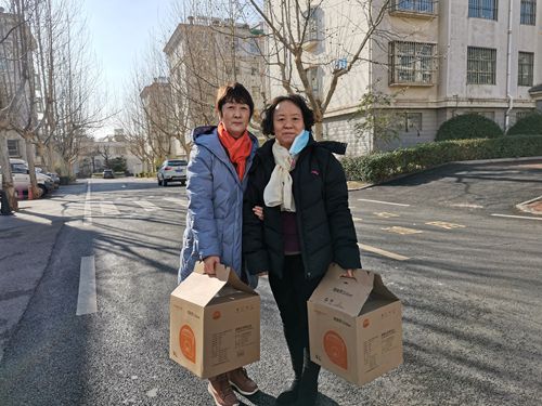 20211130集體聯(lián)誼(發(fā)放電飯煲)_副本.jpg 20211130集體聯(lián)誼(發(fā)放電飯煲)_副本.jpg